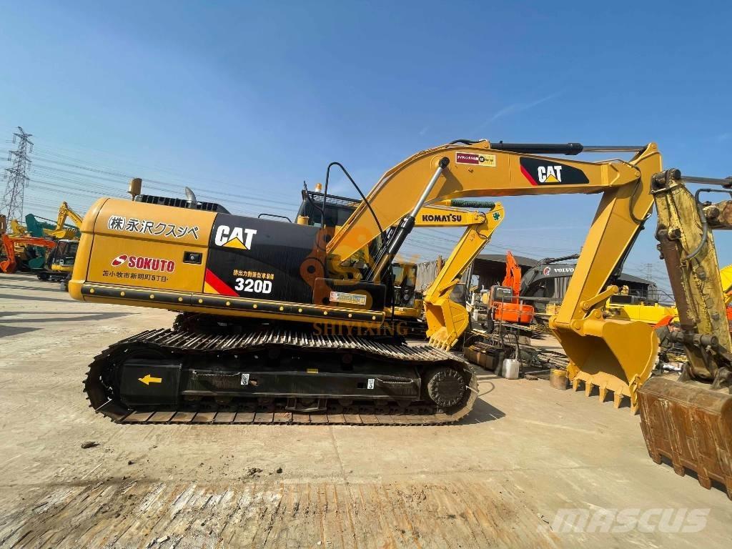 CAT 326 D2 Pásové rýpadlá