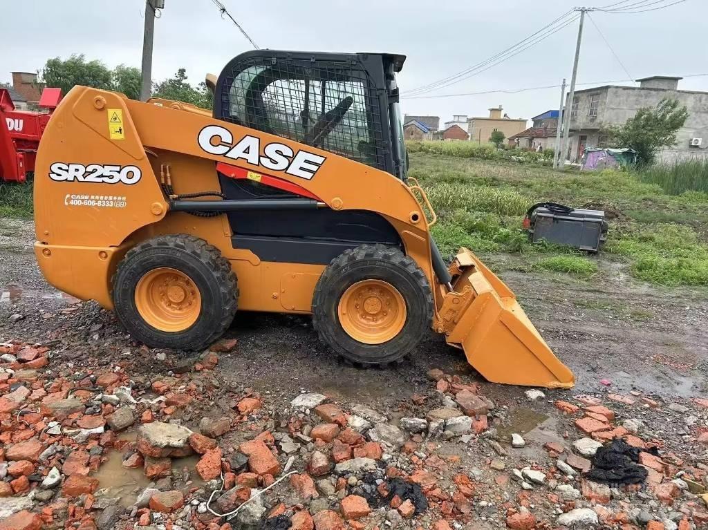 CASE SR 250 Šmykom riadené nakladače