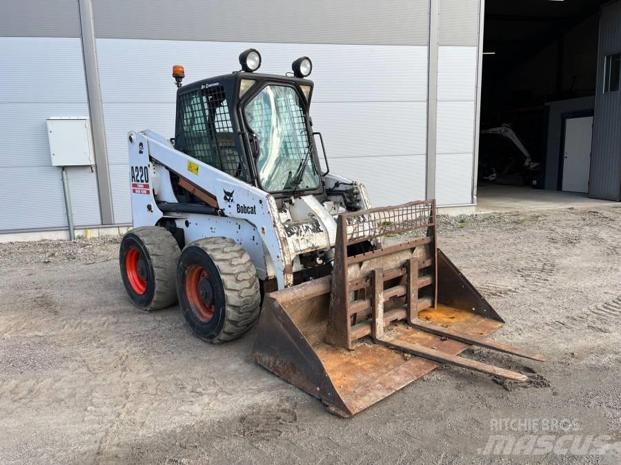 Bobcat A 220 Šmykom riadené nakladače