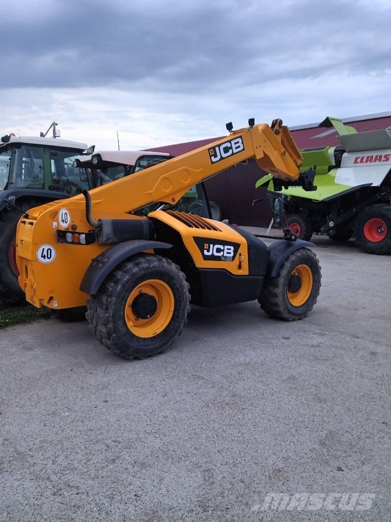 JCB 536 70 536 70 Teleskopické kolesové nakladače