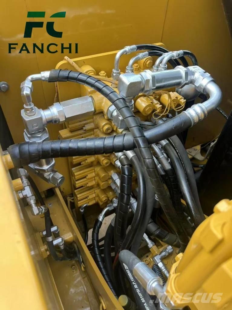 CAT 308 E Pásové rýpadlá