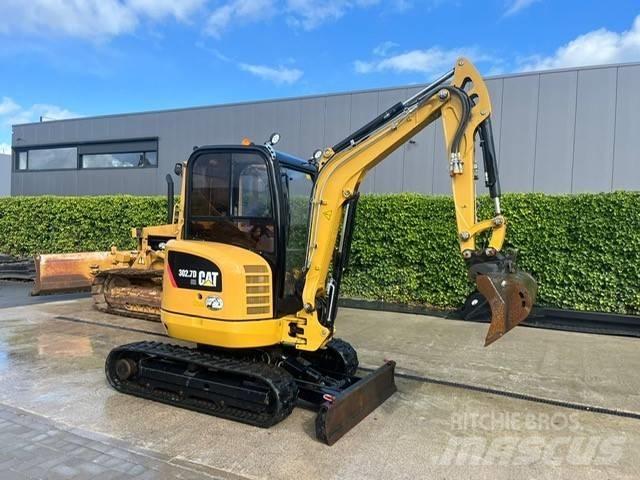 CAT 302.7 D CR Mini rýpadlá < 7t