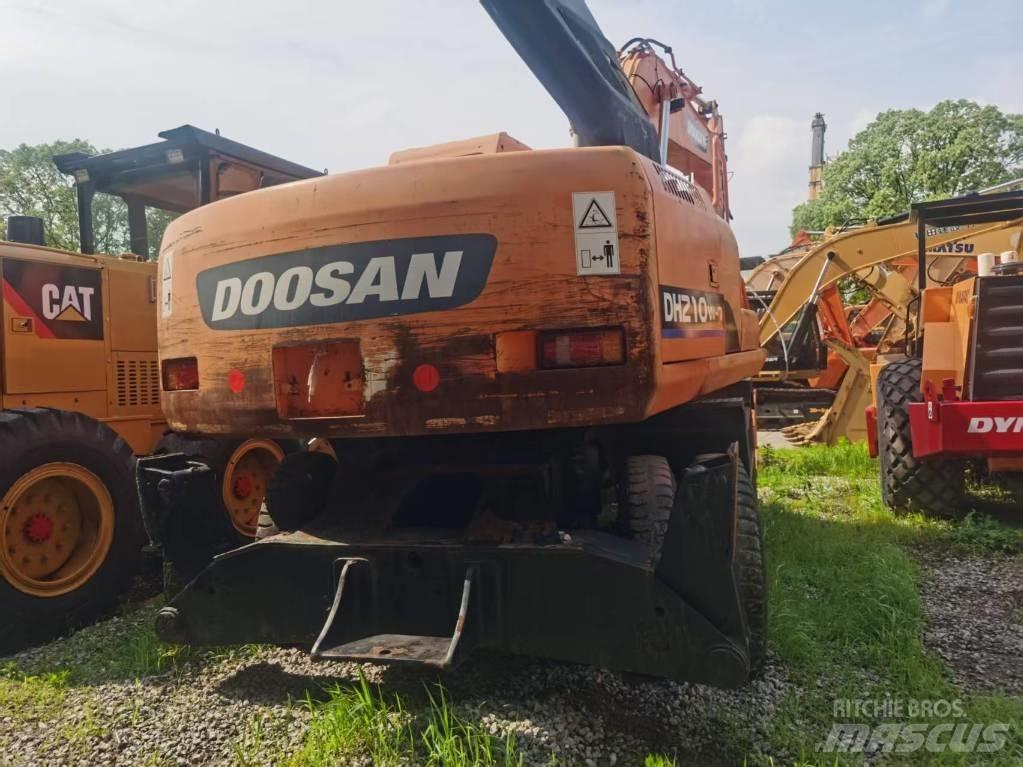 Doosan DH 210 W Kolesové rýpadlá