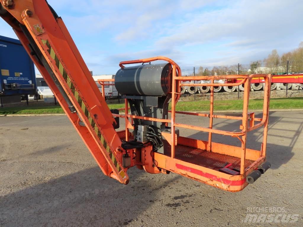 JLG 860 SJ Teleskopické plošiny