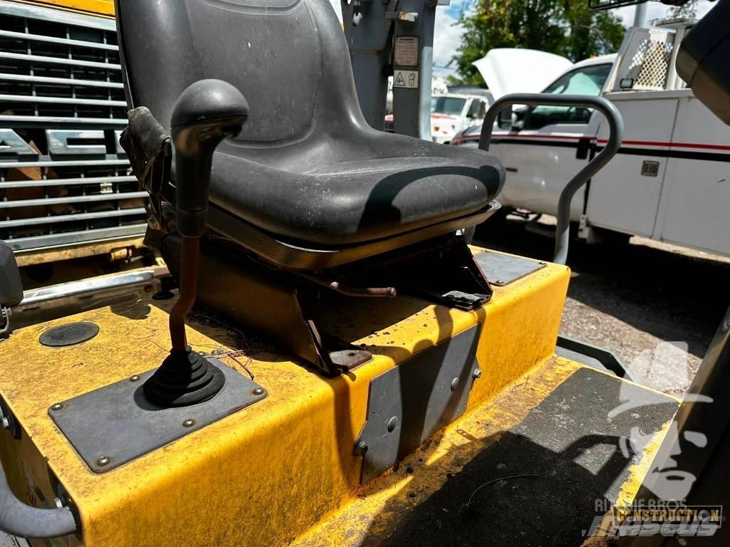 Dynapac CC 1200 Tandemové valce