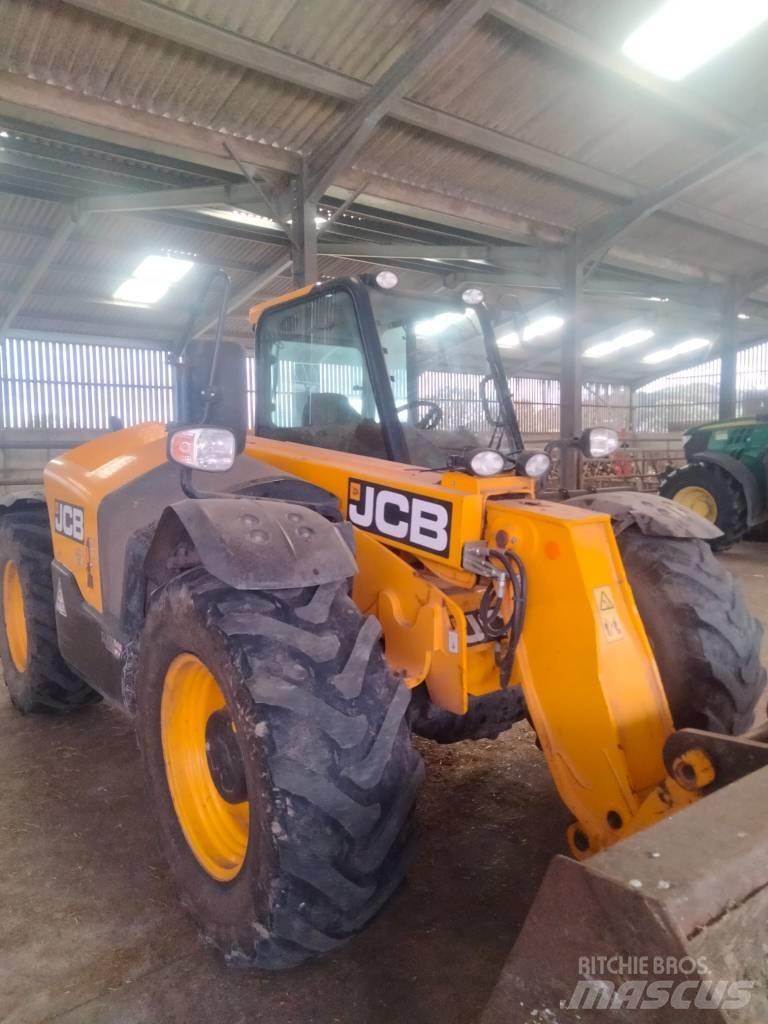 JCB 526-56 Teleskopické nakladače pre poľnohospodárstvo