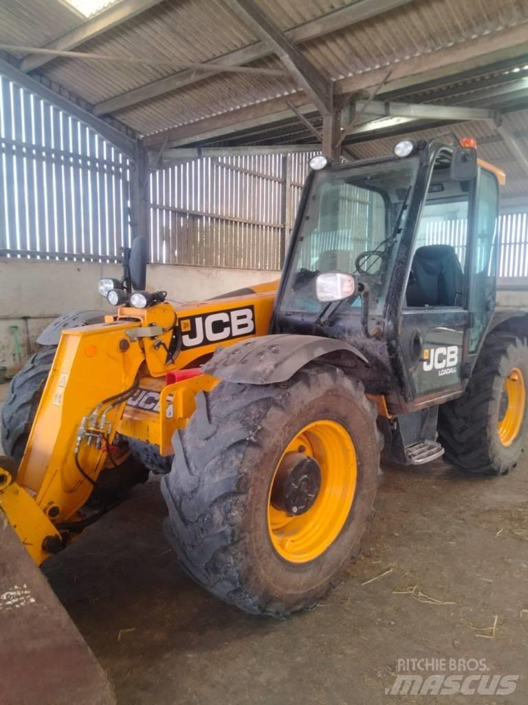 JCB 526-56 Teleskopické nakladače pre poľnohospodárstvo
