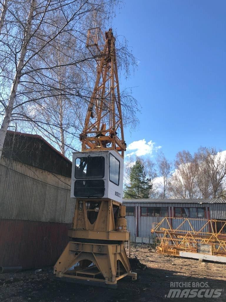 Liebherr 112EC-H Stavebné žeriavy
