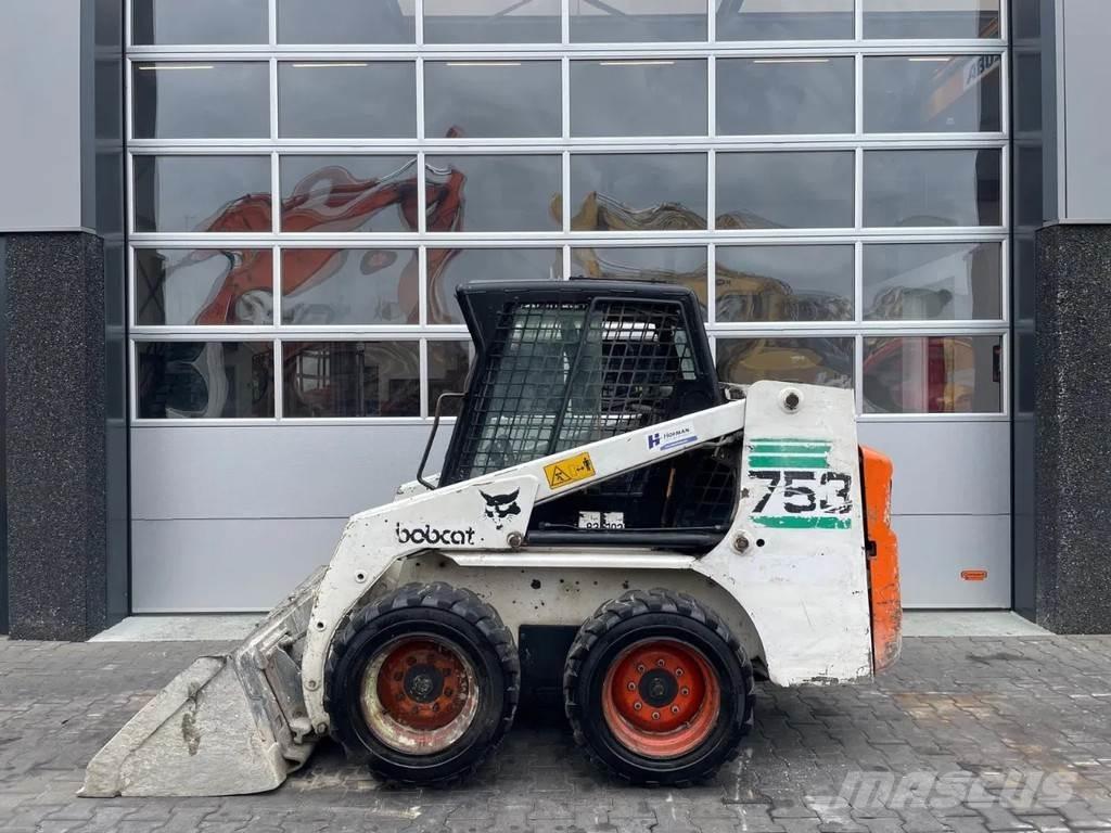Bobcat 753 Šmykom riadené nakladače
