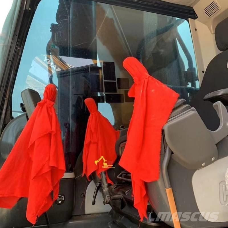 CAT 349 Pásové rýpadlá