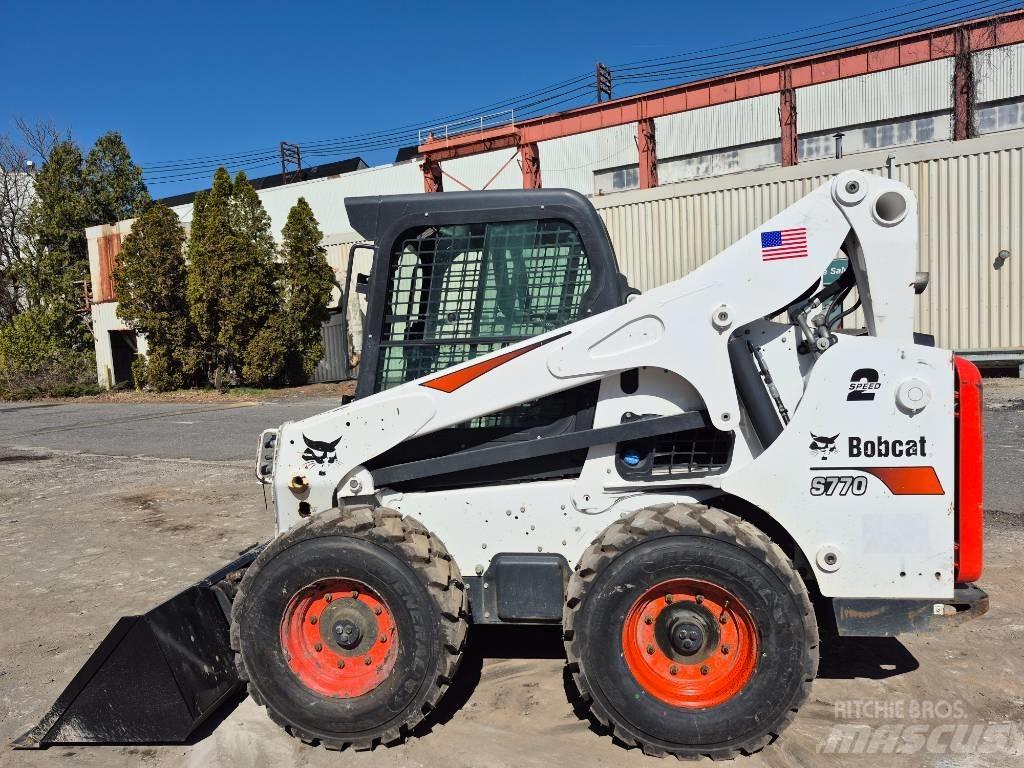 Bobcat S 770 Šmykom riadené nakladače