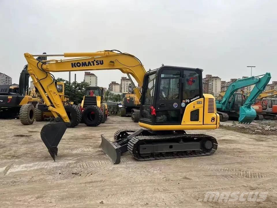 Komatsu PC70-8 Midi rýpadlá 7 t - 12 t