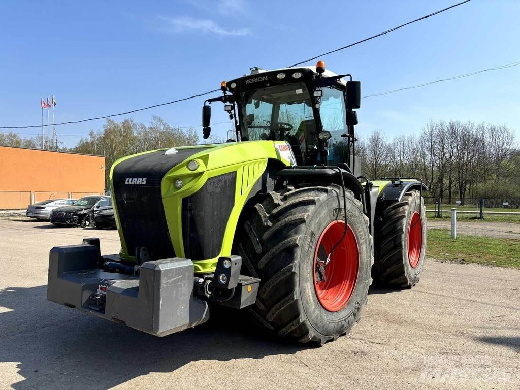 CLAAS Xerion 5000 Traktory