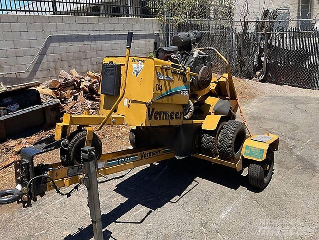 Vermeer SC252 Frézy na pne