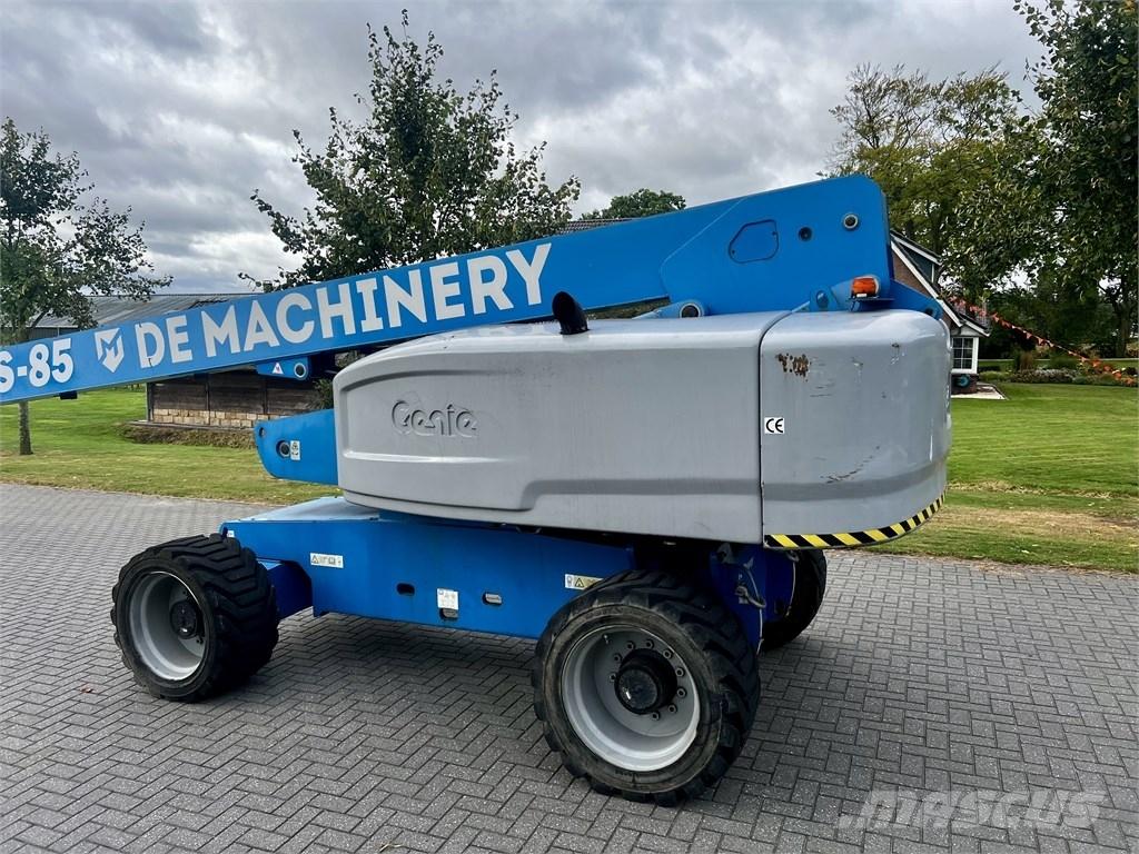 Genie S 85 Teleskopické plošiny