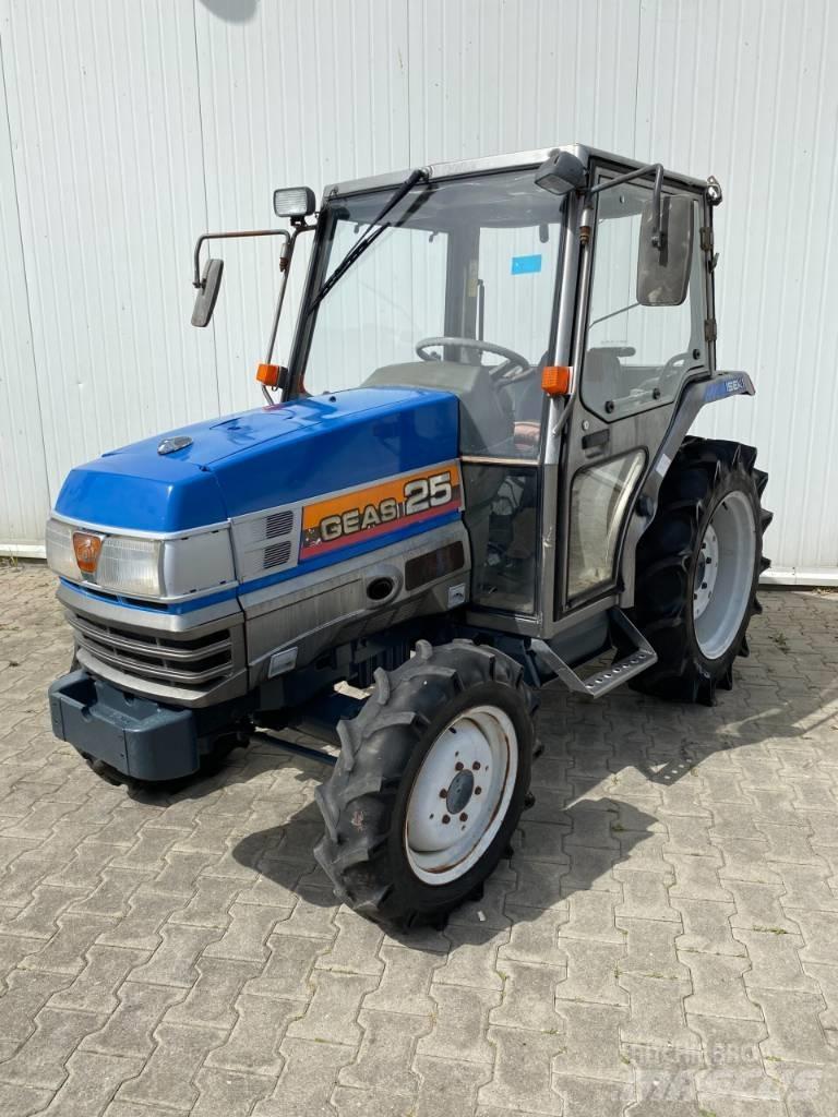 Iseki Geas TG25 Kompaktné traktory