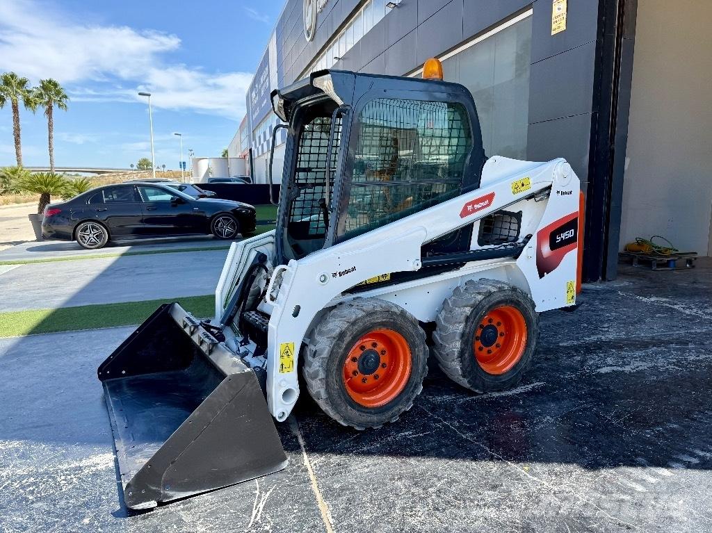 Bobcat S 450 Šmykom riadené nakladače