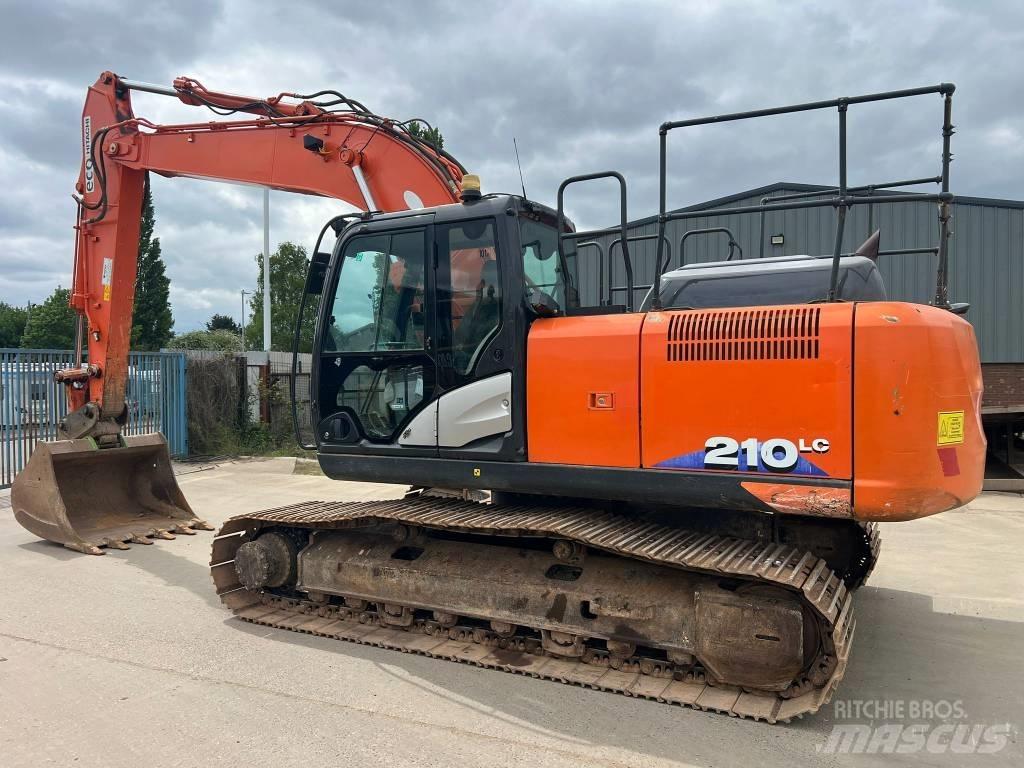 Hitachi ZX 210 LC-6 Pásové rýpadlá
