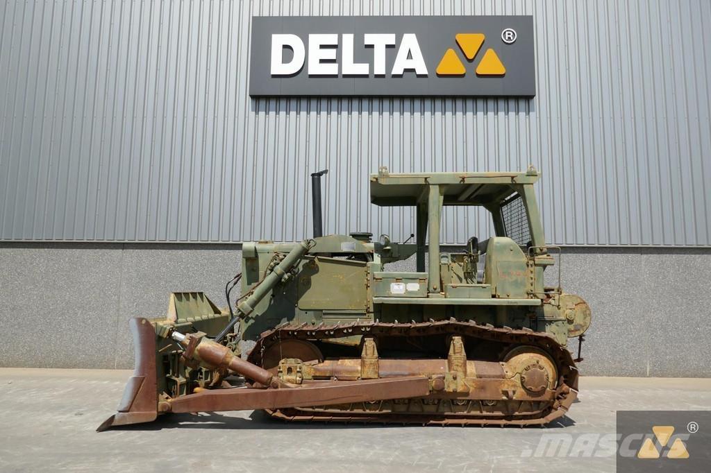 CAT D7F Ex-army Pásové dozéry