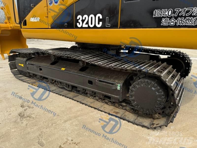 CAT 320 C L Pásové rýpadlá
