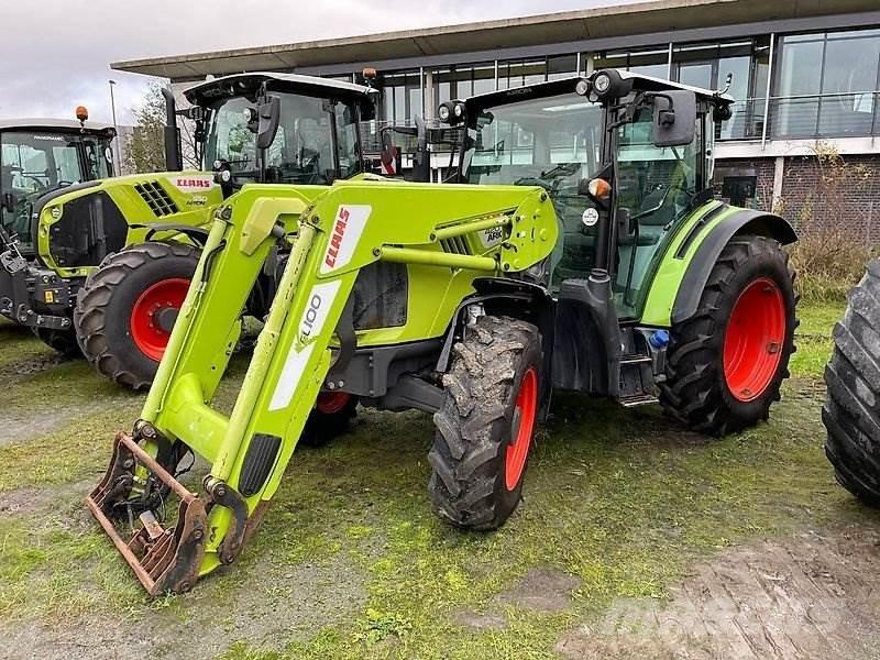 CLAAS Arion 420 Traktory