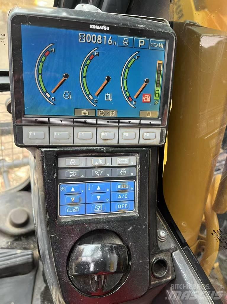 Komatsu PC 210 LC-8 Pásové rýpadlá