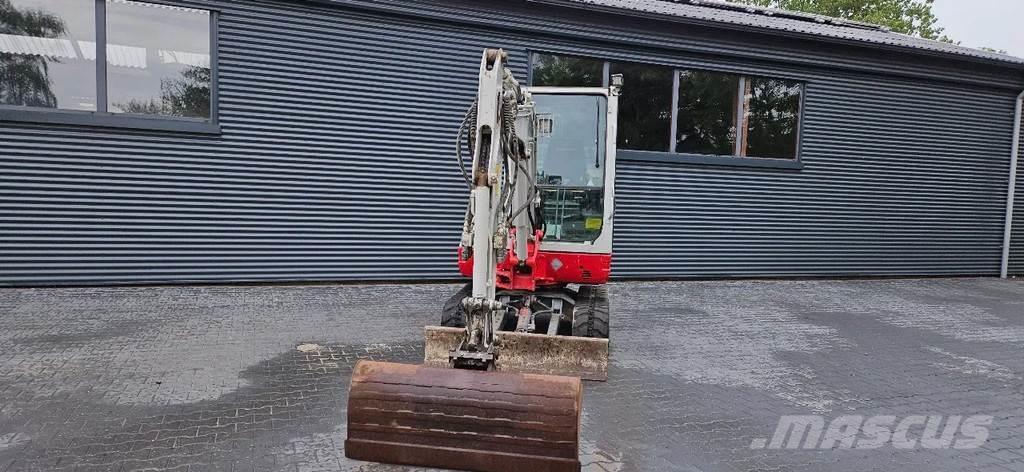 Takeuchi TB228 Mini rýpadlá < 7t