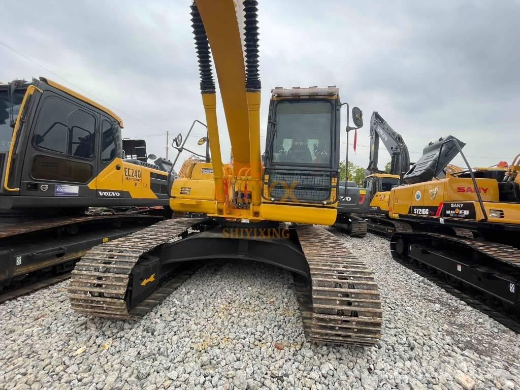 Komatsu PC 220-8M0 Pásové rýpadlá
