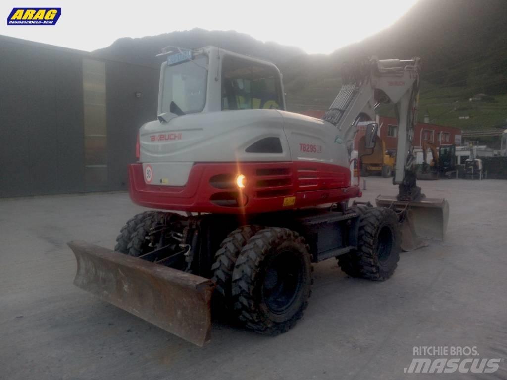 Takeuchi TB 295 W Kolesové rýpadlá