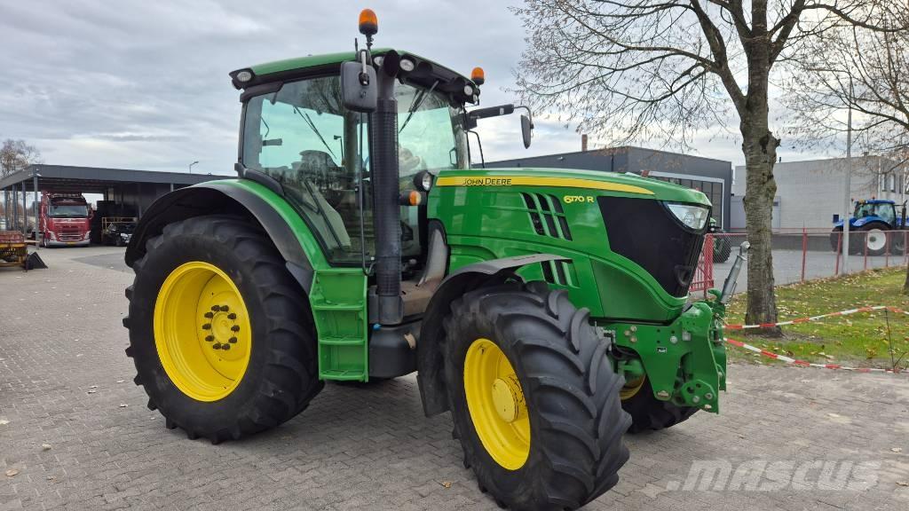John Deere 6170 R Traktory