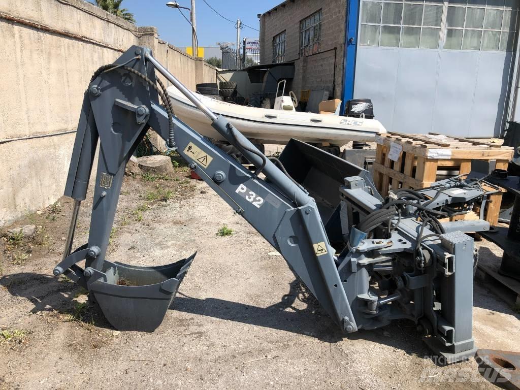  G.F. Gordini P 32 Hĺbkové lopaty