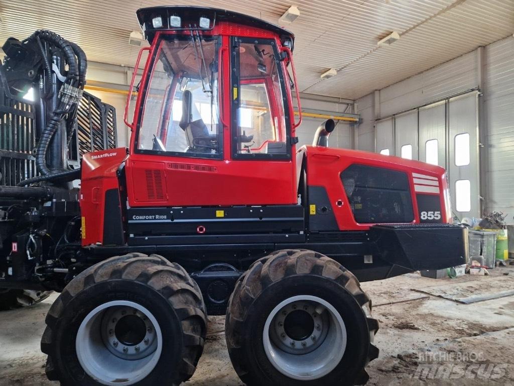 Komatsu 855 Lesné traktory