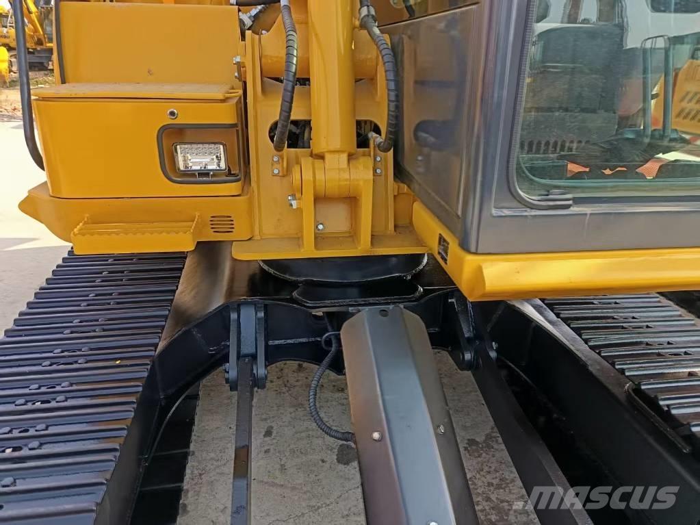 Komatsu PC 70 Pásové rýpadlá