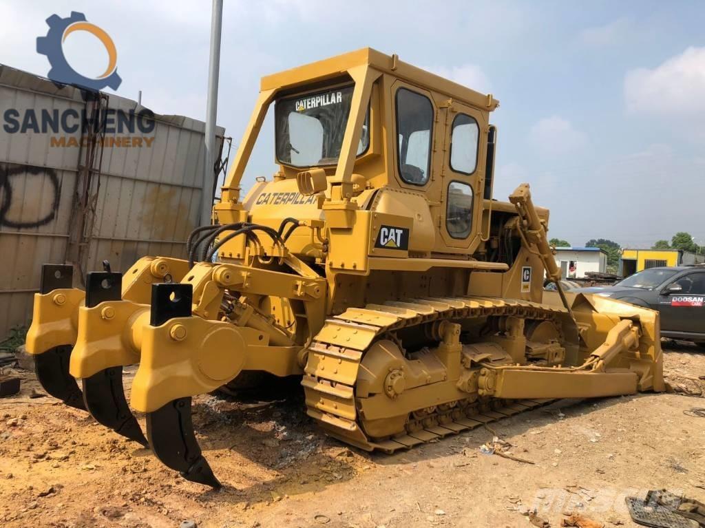 CAT D 8 K Pásové dozéry