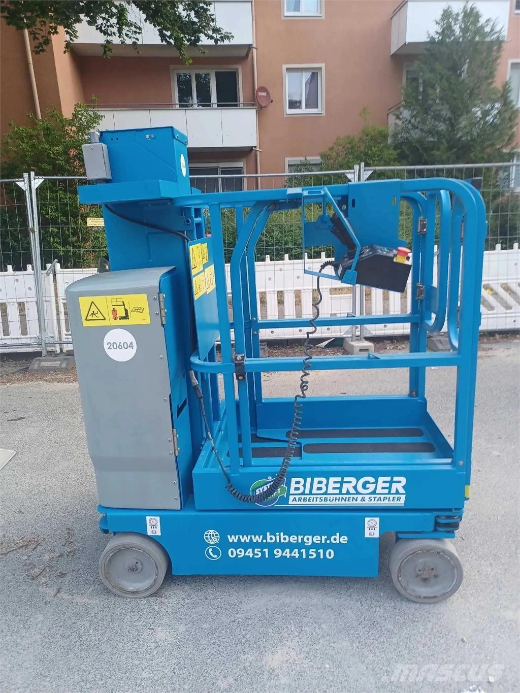 Genie GRC 12 Ďalšie zdvíhacie zariadenia a plošiny