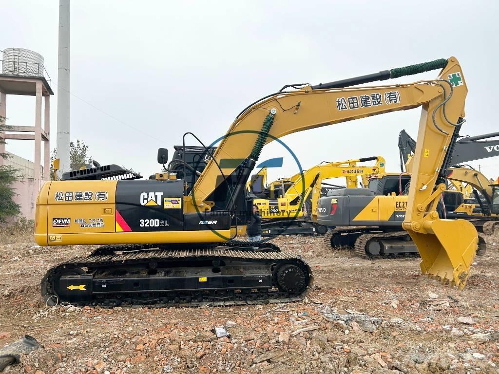CAT 320 D2L Pásové rýpadlá