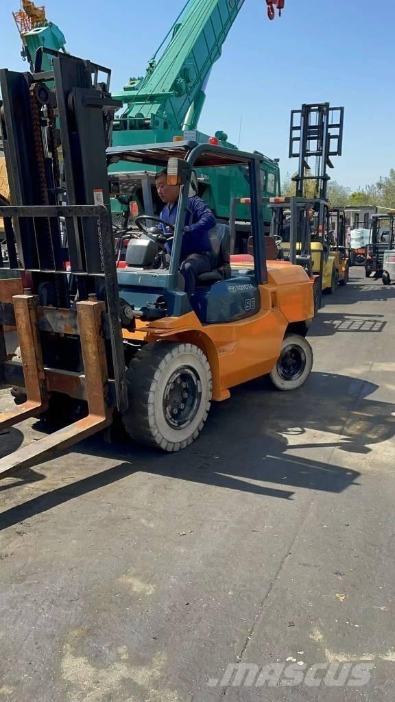 Toyota 5 ton Dieselové vozíky