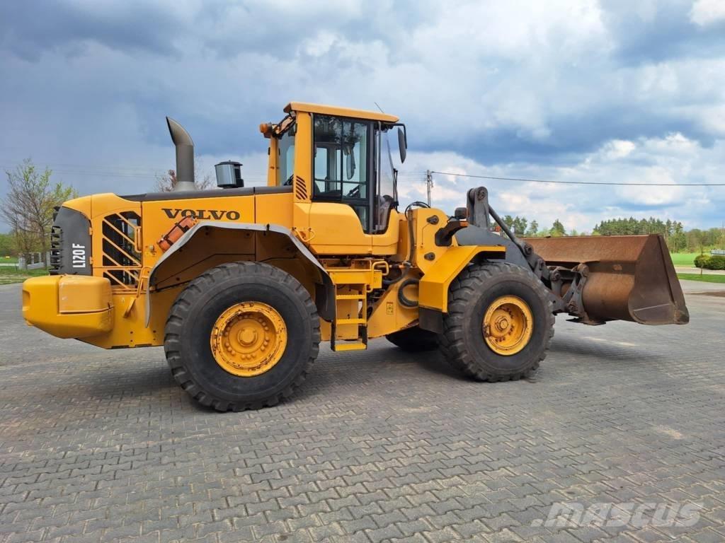 Volvo L 120 F Kolesové nakladače