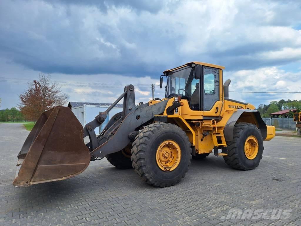 Volvo L 120 F Kolesové nakladače