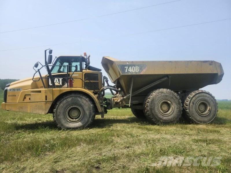 CAT 740 B Kĺbové nákladné autá
