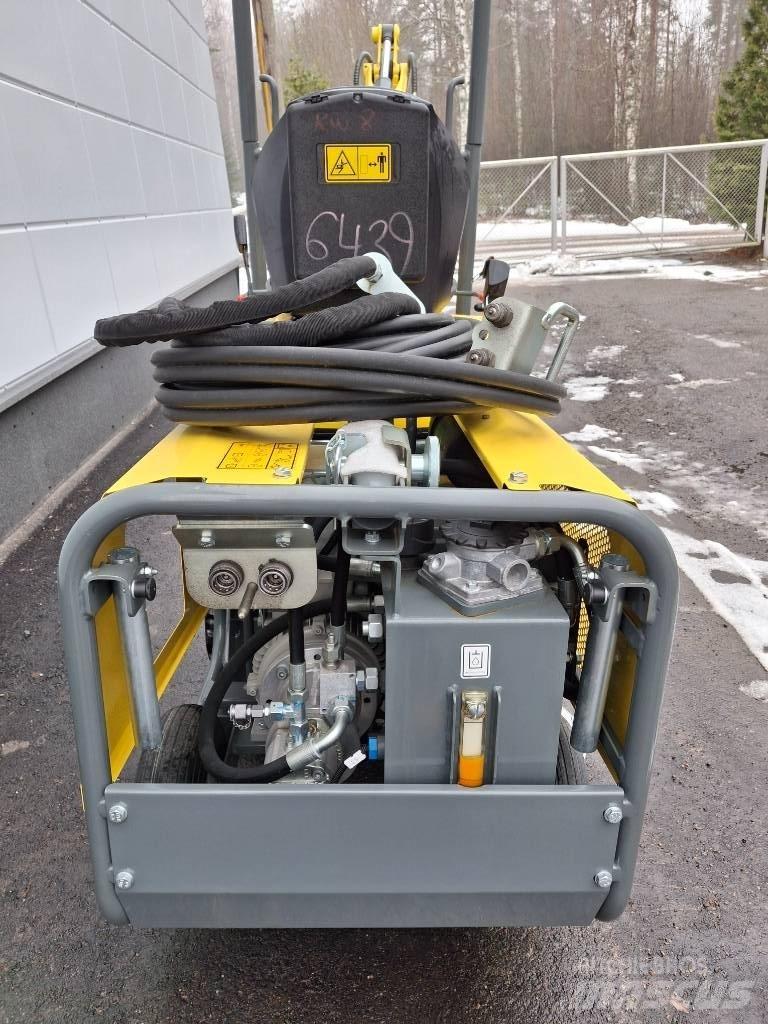 Wacker Neuson 803 Mini rýpadlá < 7t