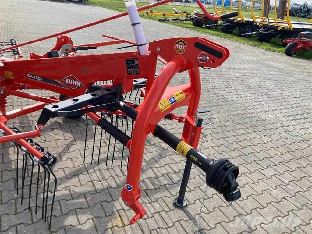 Kuhn GA 4201 Riadkovacie žacie stroje