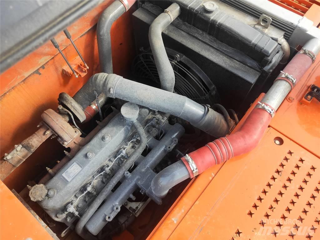 Doosan DH225LC-7 Pásové rýpadlá
