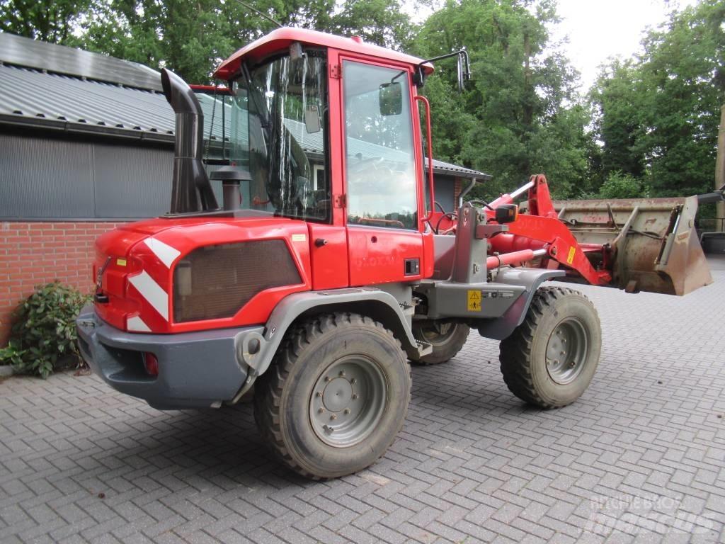 Volvo L 30 G Kolesové nakladače