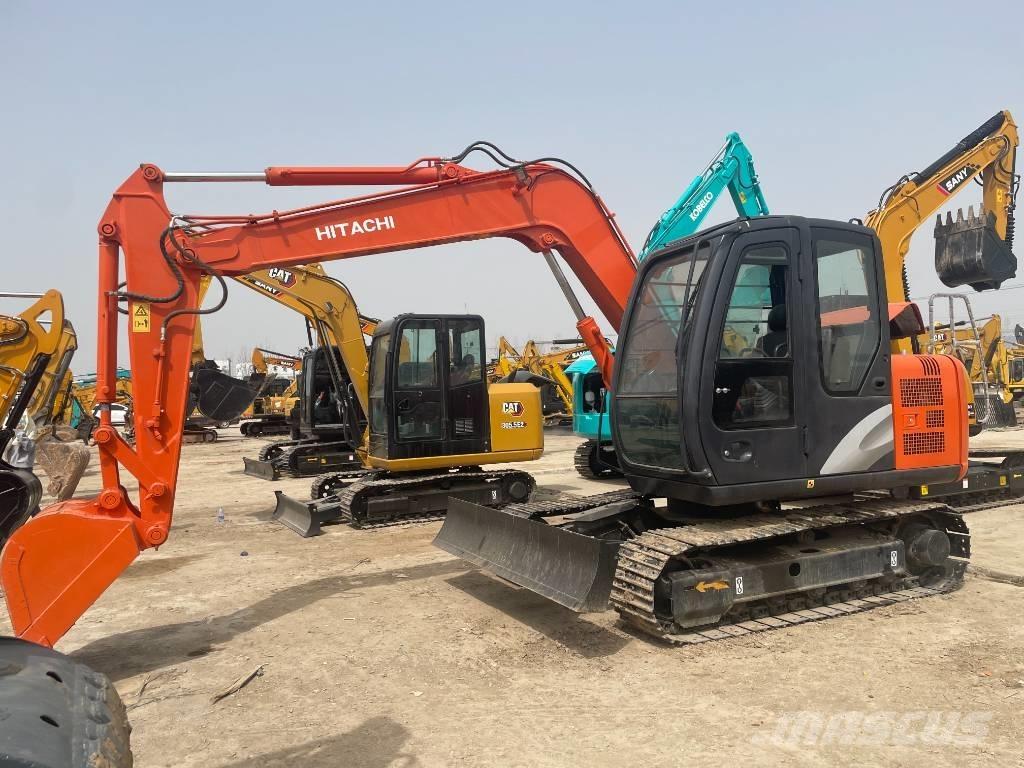 Hitachi ZX 70 Midi rýpadlá 7 t - 12 t