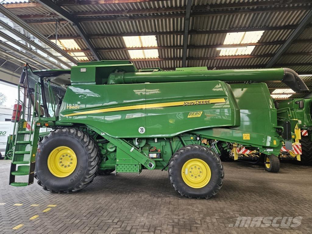 John Deere T560 i Kombinované zberacie stroje
