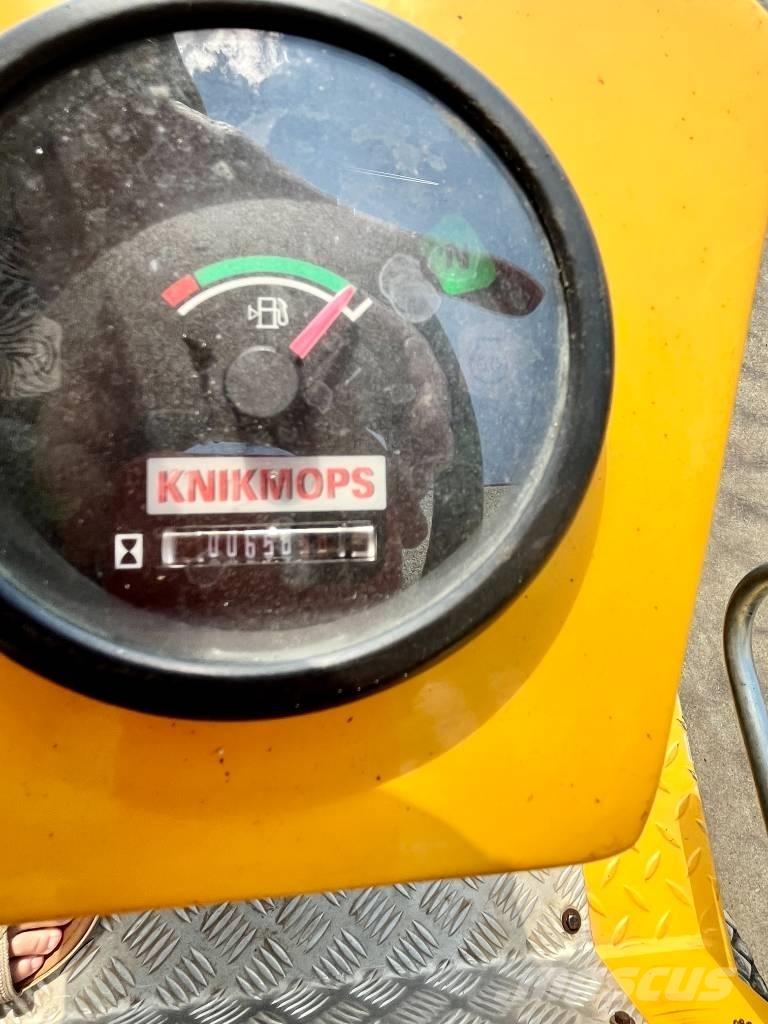 Knikmops KM 100 Kolesové nakladače
