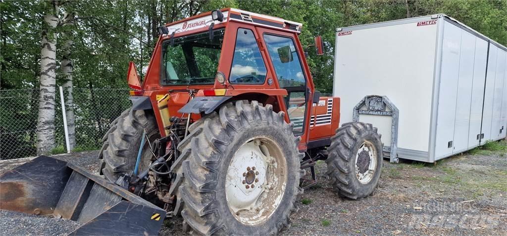 Fiat DT 90-90 Traktory