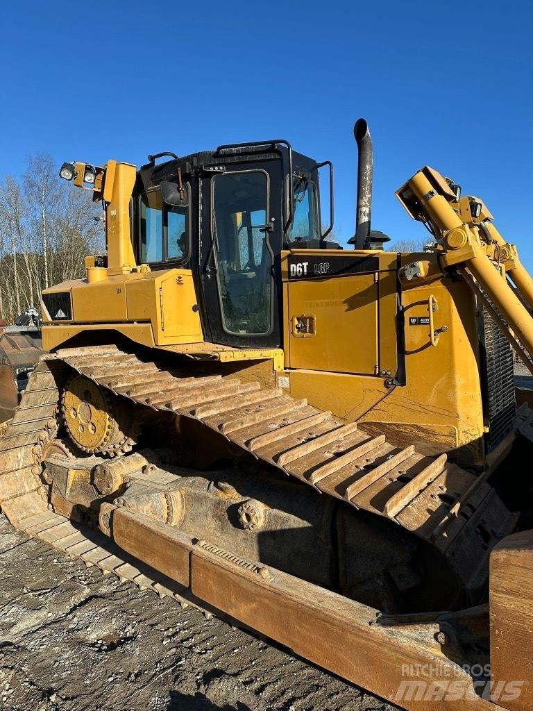 CAT D 6 T LGP Pásové dozéry