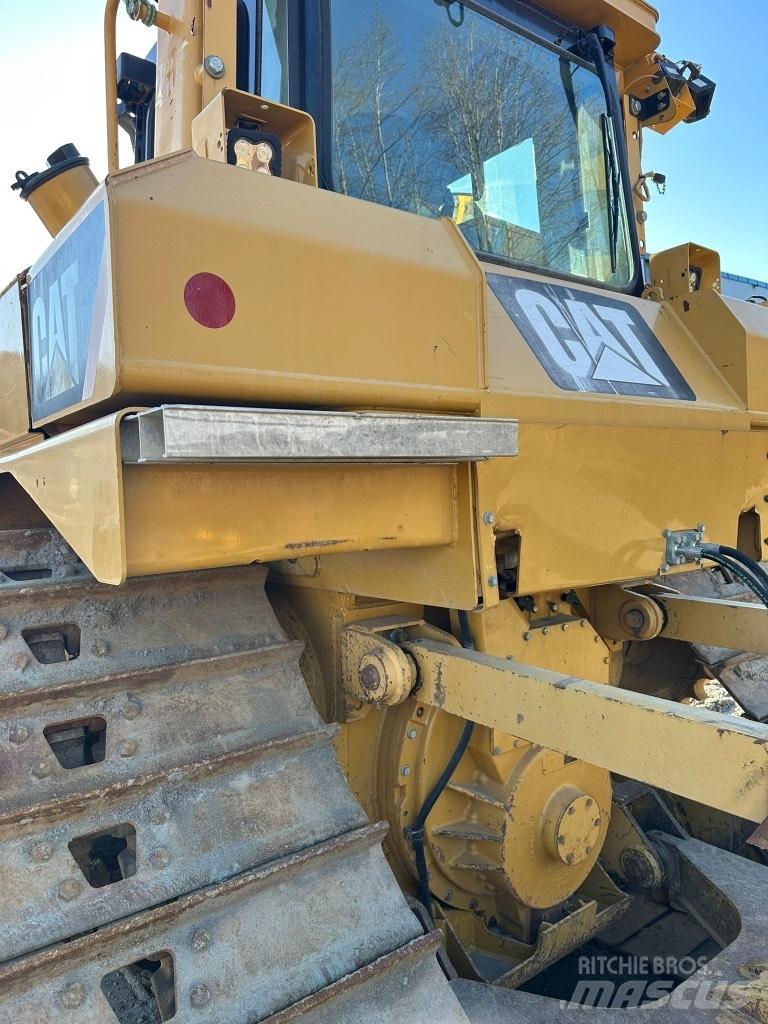 CAT D 6 T LGP Pásové dozéry